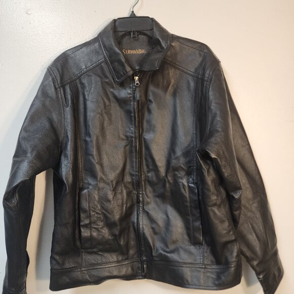 Vintage st. John's Bay Men's Medium Zip front Black Leather Bomber jacket EUC